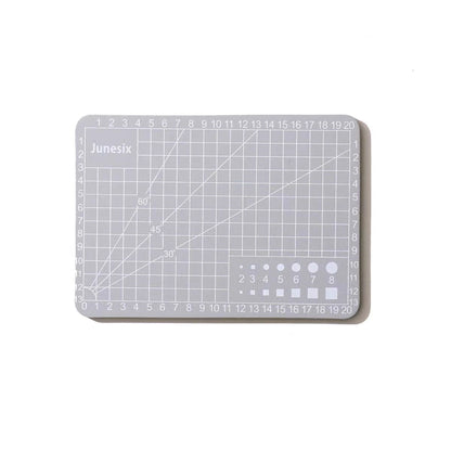 A7 Self-Healing Cutting Mat – Grey Color, 3mm Thick with Grid Guide